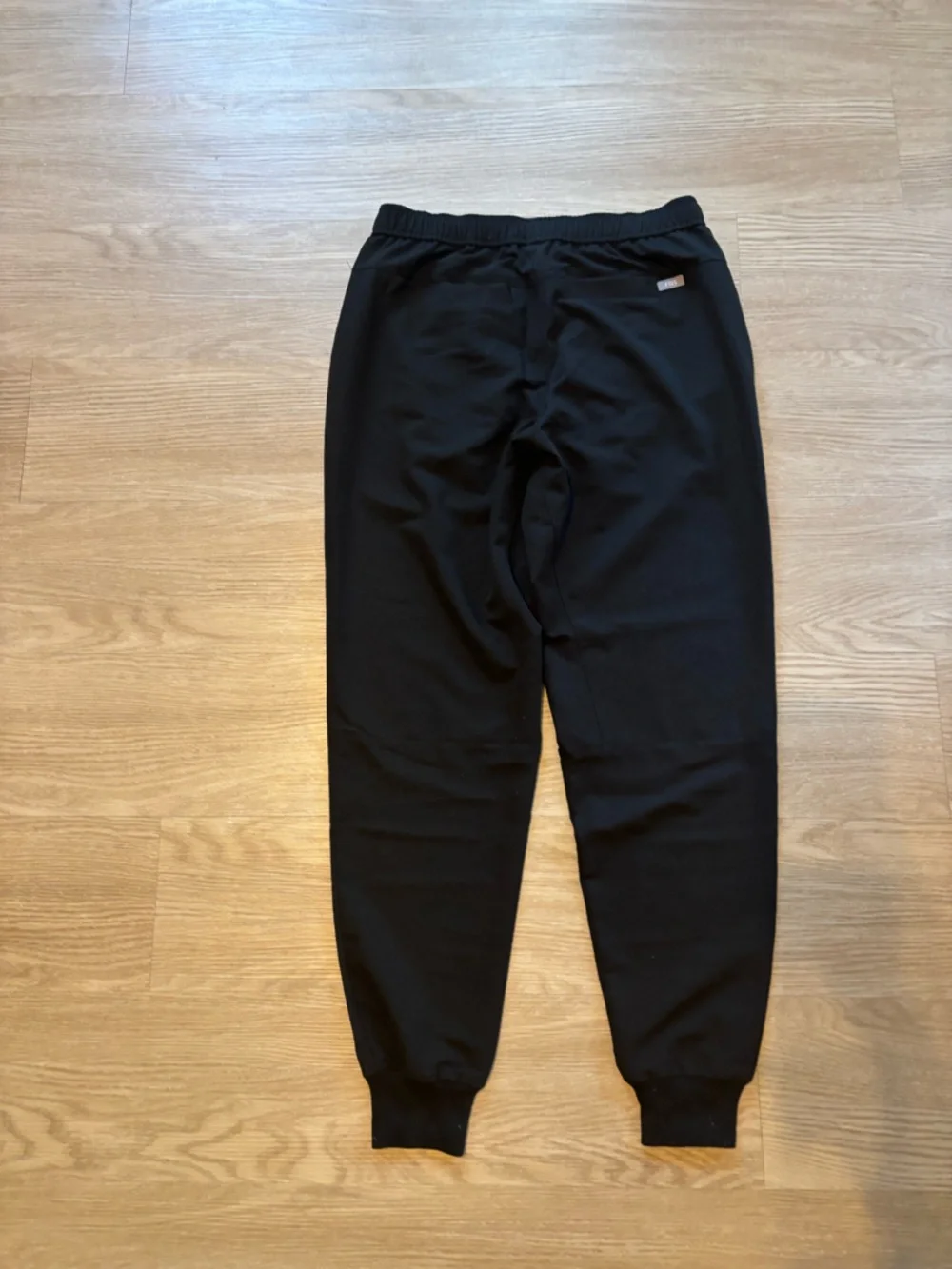 Figs Men’s Black Drawstring Jogger Pants Size Medium - Picture 6 of 9